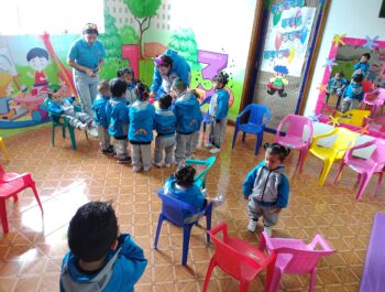 Cómo Tratar a los Niños de 1 a 3 Años Cuando se Portan Mal